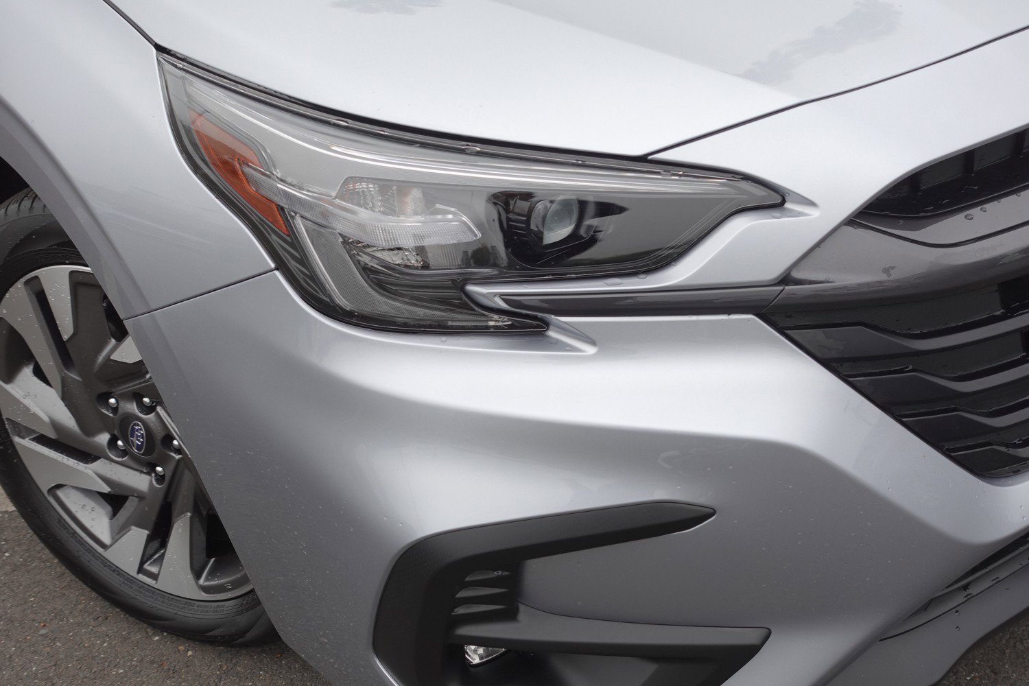 Certified 2025 Subaru Legacy Limited image 3