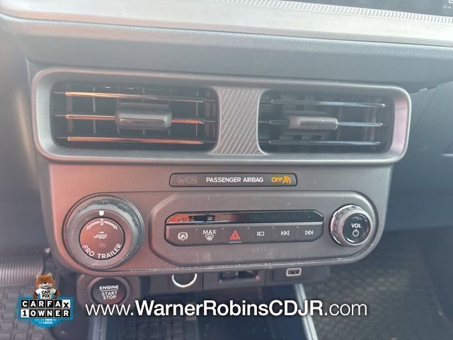 Used 2025 Ford Maverick Lariat w/ Black Appearance Package AWD/4WD image 13