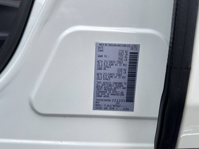 Used 2024 Nissan Pathfinder Platinum AWD/4WD image 34