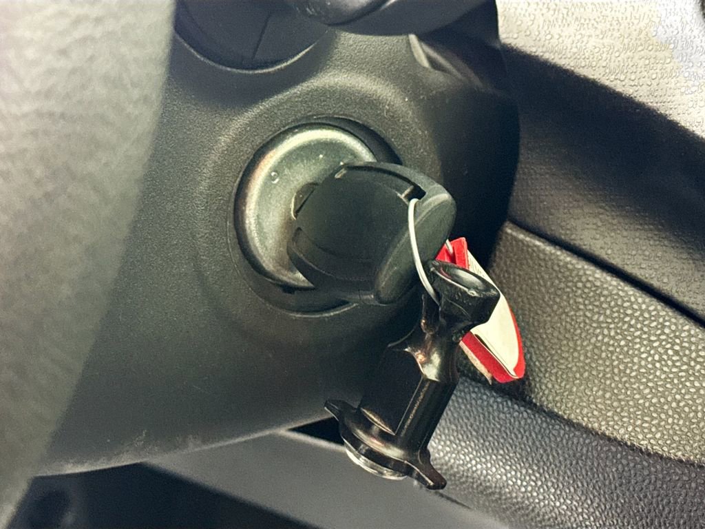 Used 2015 Ford Fiesta S image 15