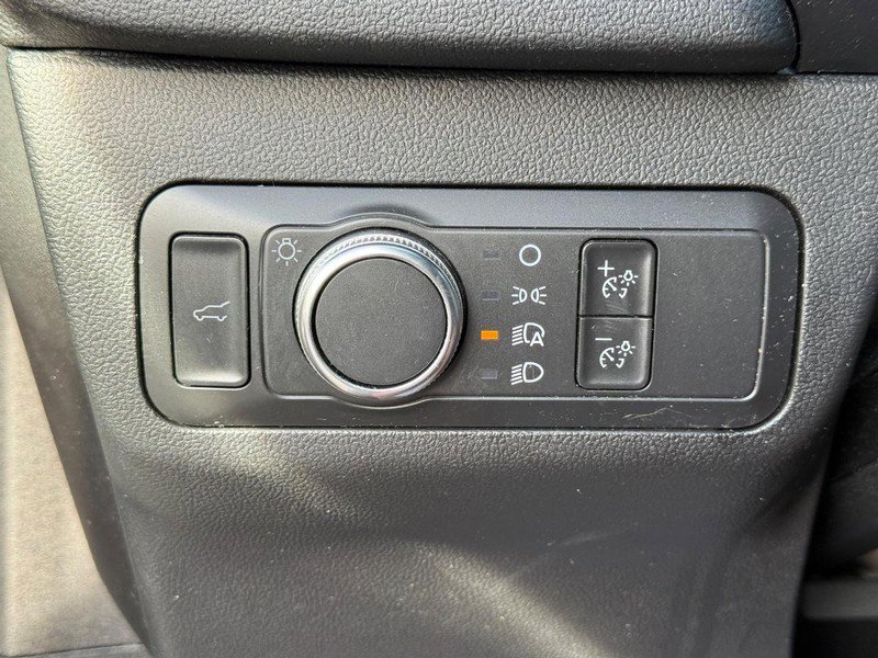 Used 2021 Ford Escape SE w/ Convenience Package image 22