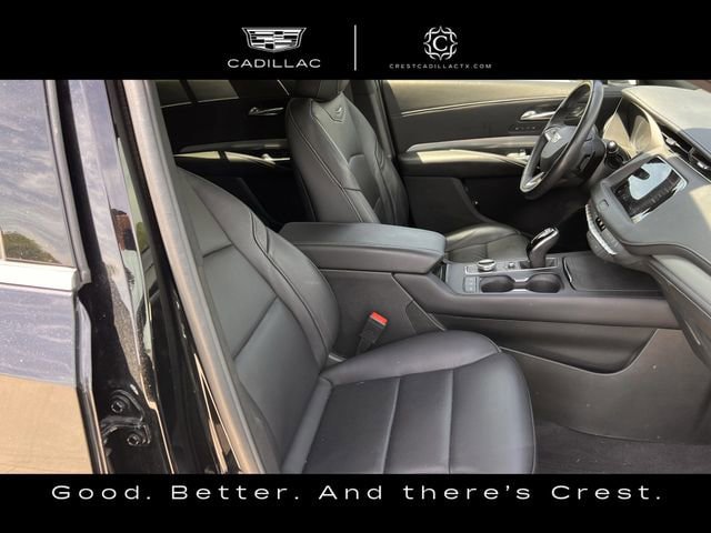 Certified 2023 Cadillac XT4 Premium Luxury FWD image 25