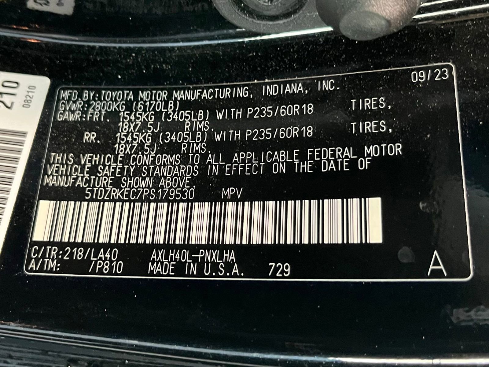 Used 2023 Toyota Sienna Limited FWD image 20