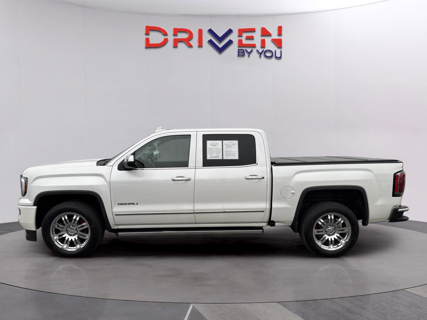 Used 2018 GMC Sierra 1500 Denali AWD/4WD image 2