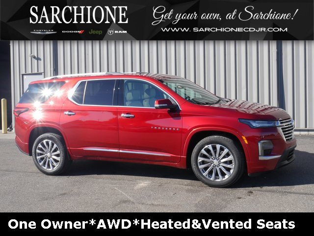 Used 2023 Chevrolet Traverse Premier image 1