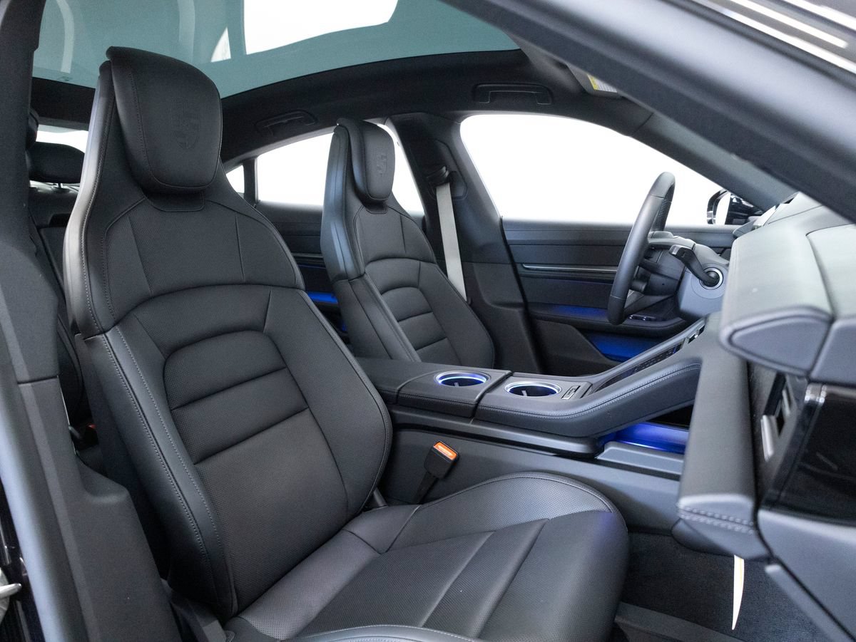 New 2026 Porsche Taycan 4S AWD/4WD image 42