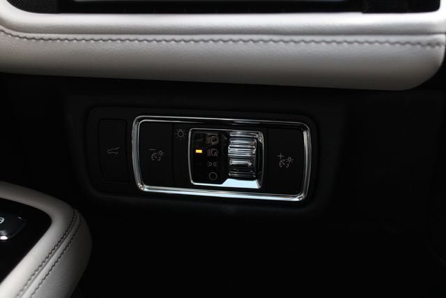 New 2026 Lincoln Aviator Reserve AWD/4WD image 38