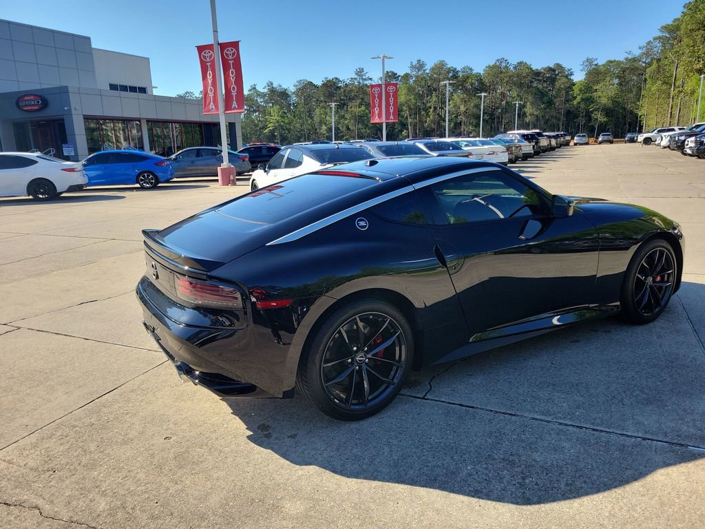 Used 2024 Nissan Z Performance w/ Floor Mat Package RWD image 11