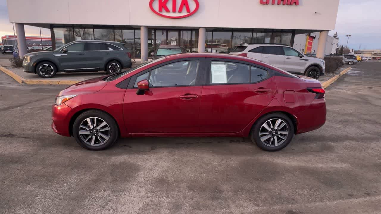 Used 2021 Nissan Versa SV FWD image 5
