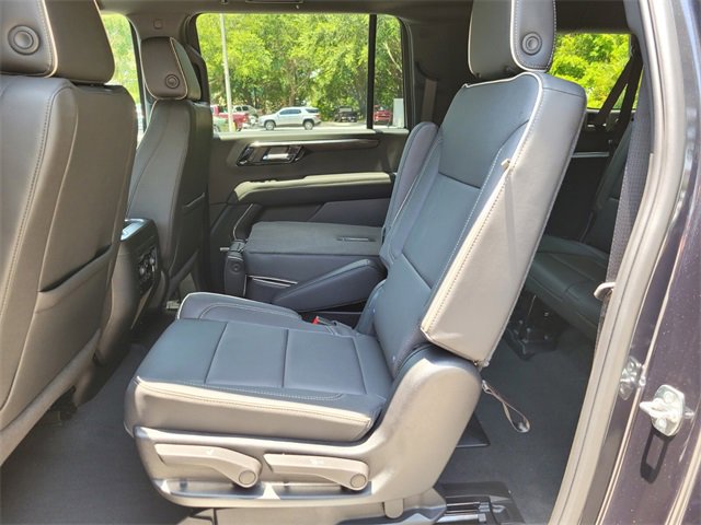 New 2025 Chevrolet Suburban Premier w/ Sun And Tow Package image 17