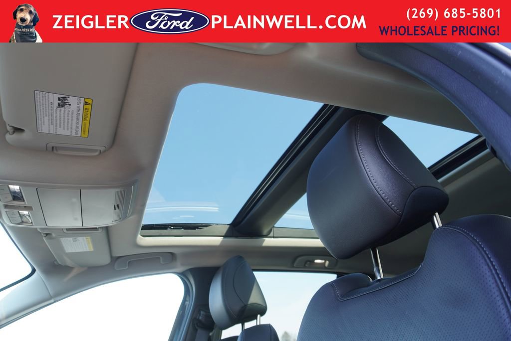 Used 2025 MAZDA CX-50 AWD 2.5 Hybrid w/ Premium Pkg image 18