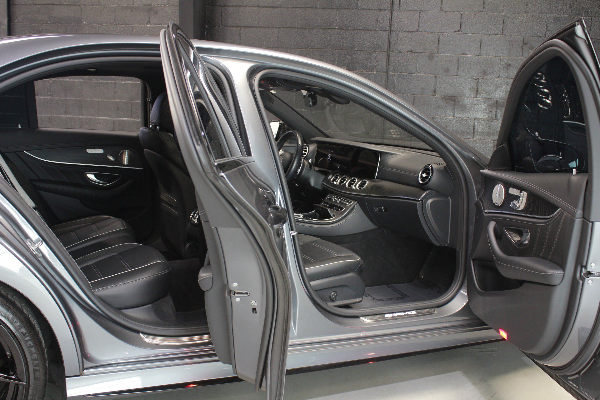 Used 2021 Mercedes-Benz E 63 AMG S image 38