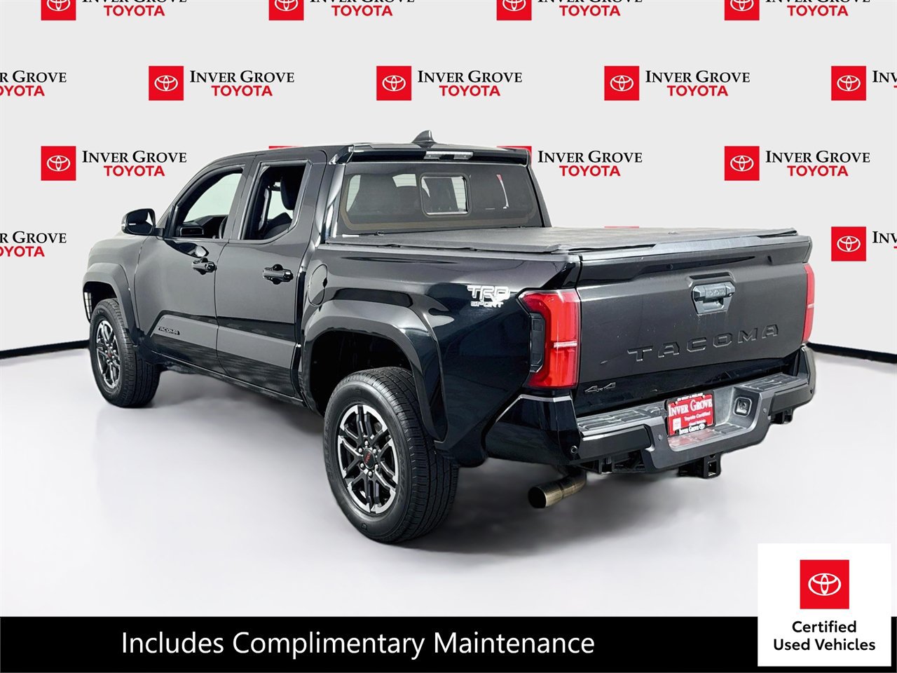 Certified 2025 Toyota Tacoma TRD Sport w/ TRD Sport Upgrade Package AWD/4WD image 7