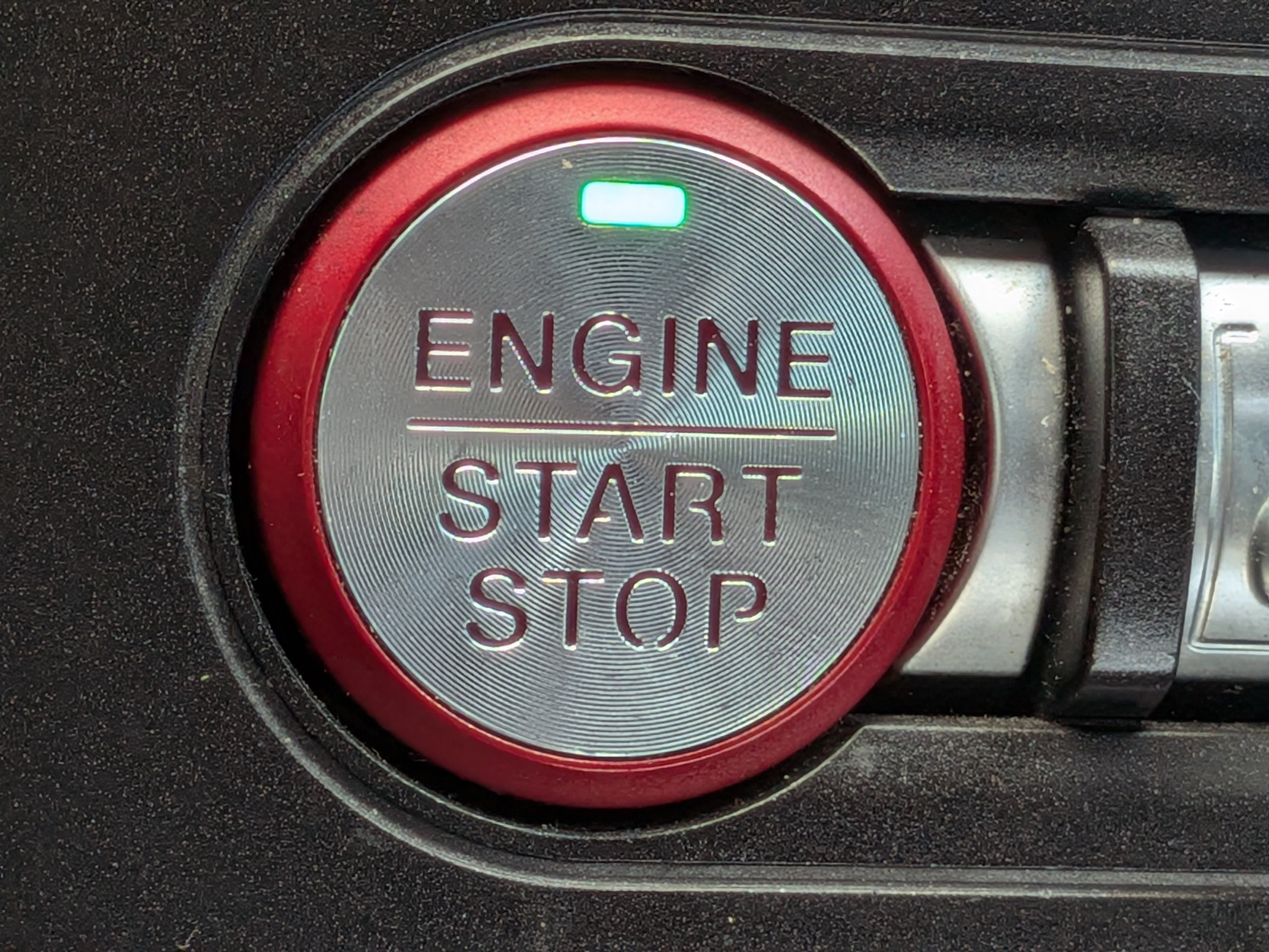 Used 2022 Ford Mustang GT Premium w/ Equipment Group 401A RWD image 31