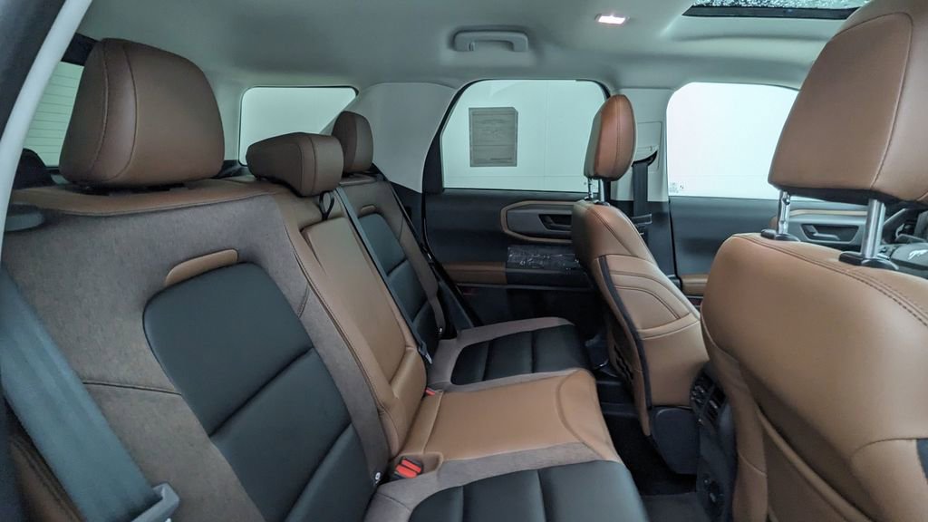 New 2025 Ford Bronco Sport Outer Banks w/ Sasquatch Outer Banks Package image 37