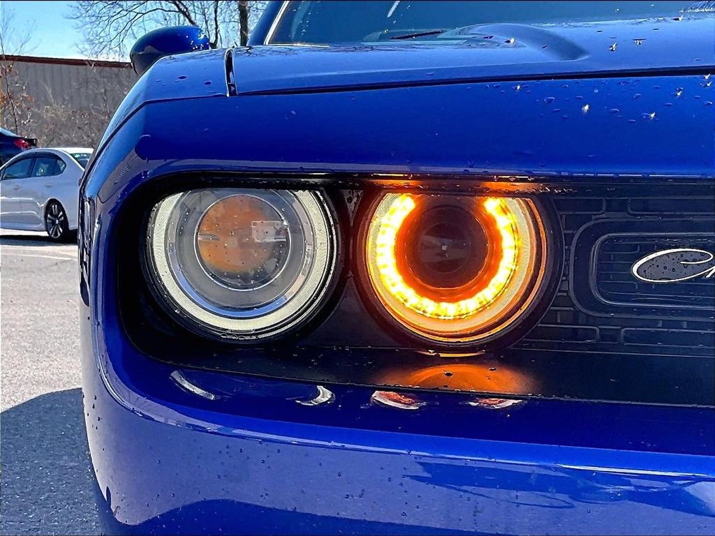 Used 2018 Dodge Challenger R/T Plus image 28