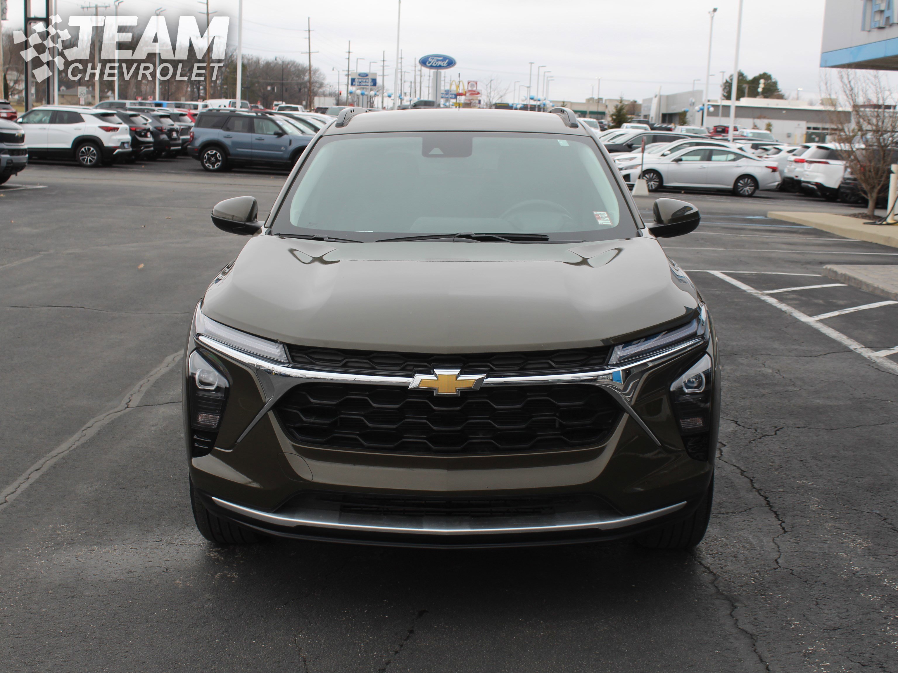 Certified 2024 Chevrolet Trax LT w/ Driver Confidence Package image 9