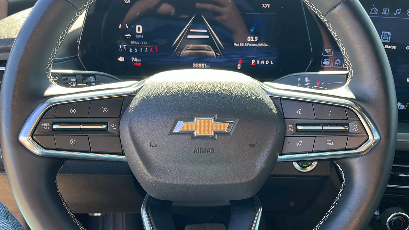 Used 2025 Chevrolet Traverse LT image 15