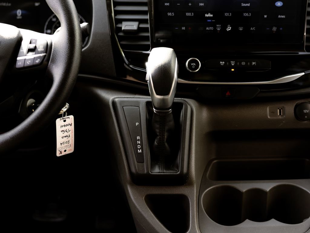 Used 2024 Ford Transit 350 XLT image 20