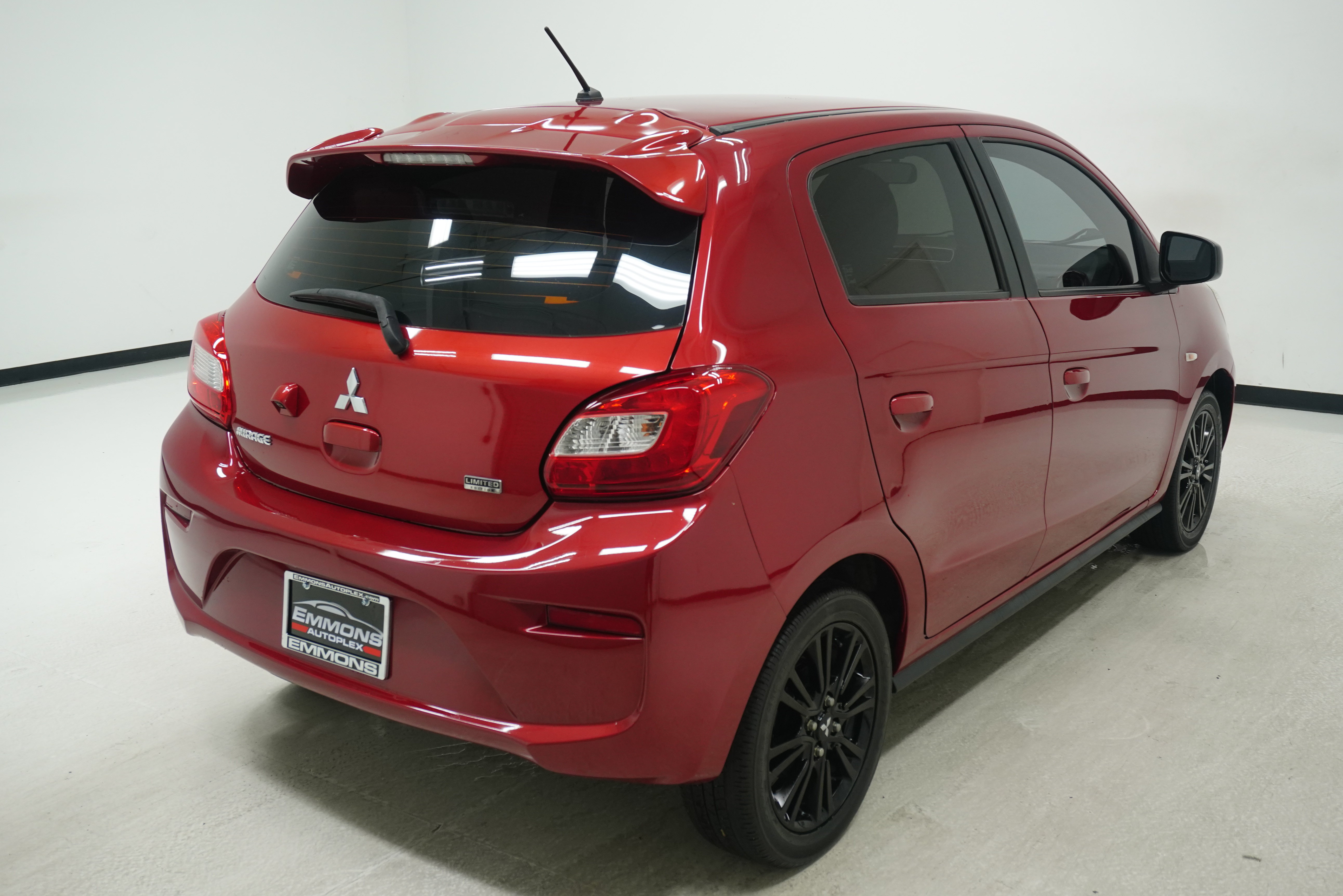 Used 2020 Mitsubishi Mirage LE FWD image 4