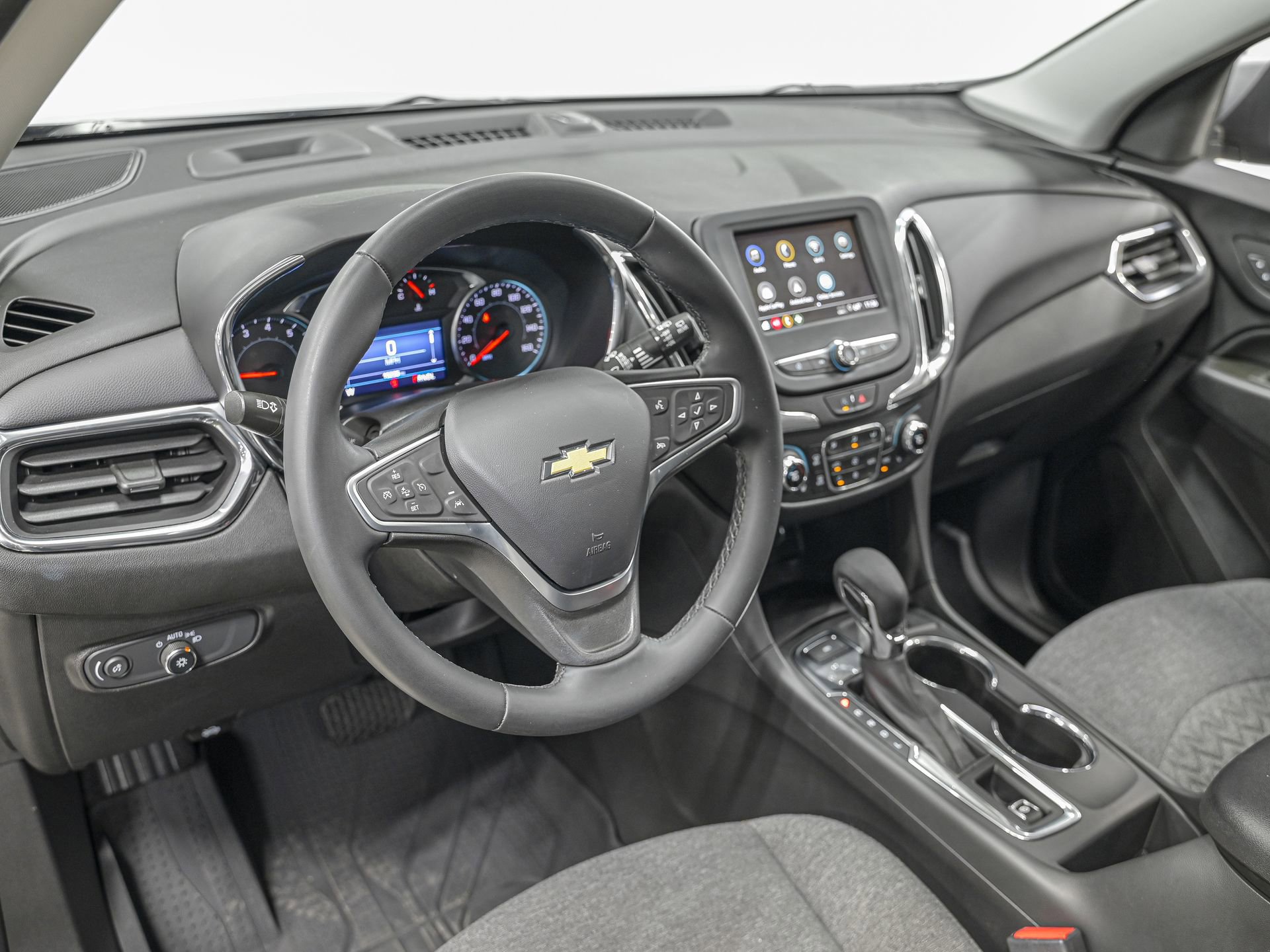 Used 2023 Chevrolet Equinox LT image 15