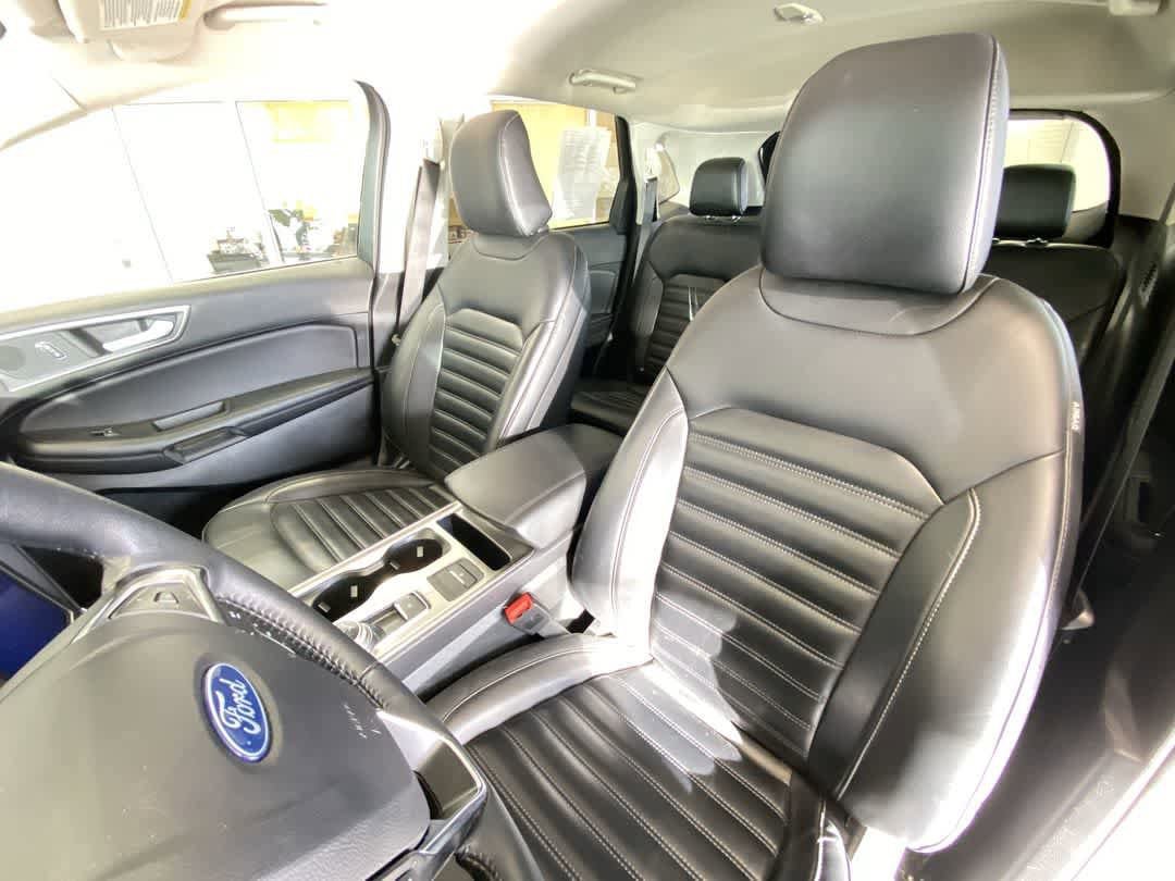 Used 2024 Ford Edge SEL AWD/4WD image 14