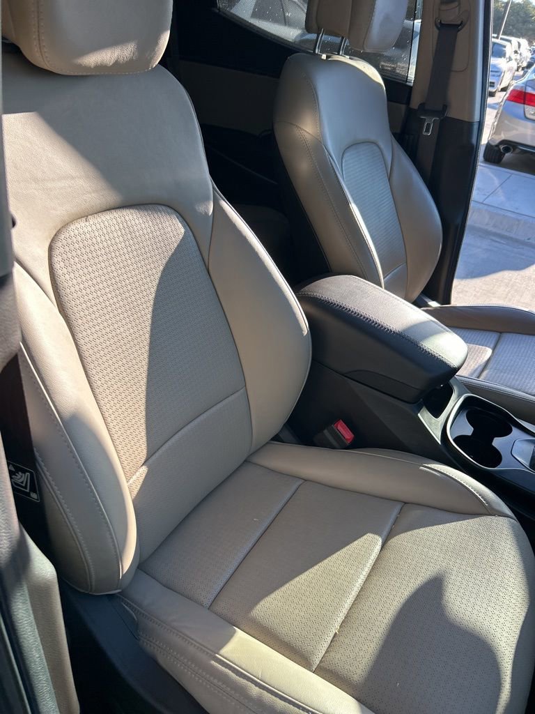 Used 2015 Hyundai Santa Fe Sport w/ Option Group 04 image 17