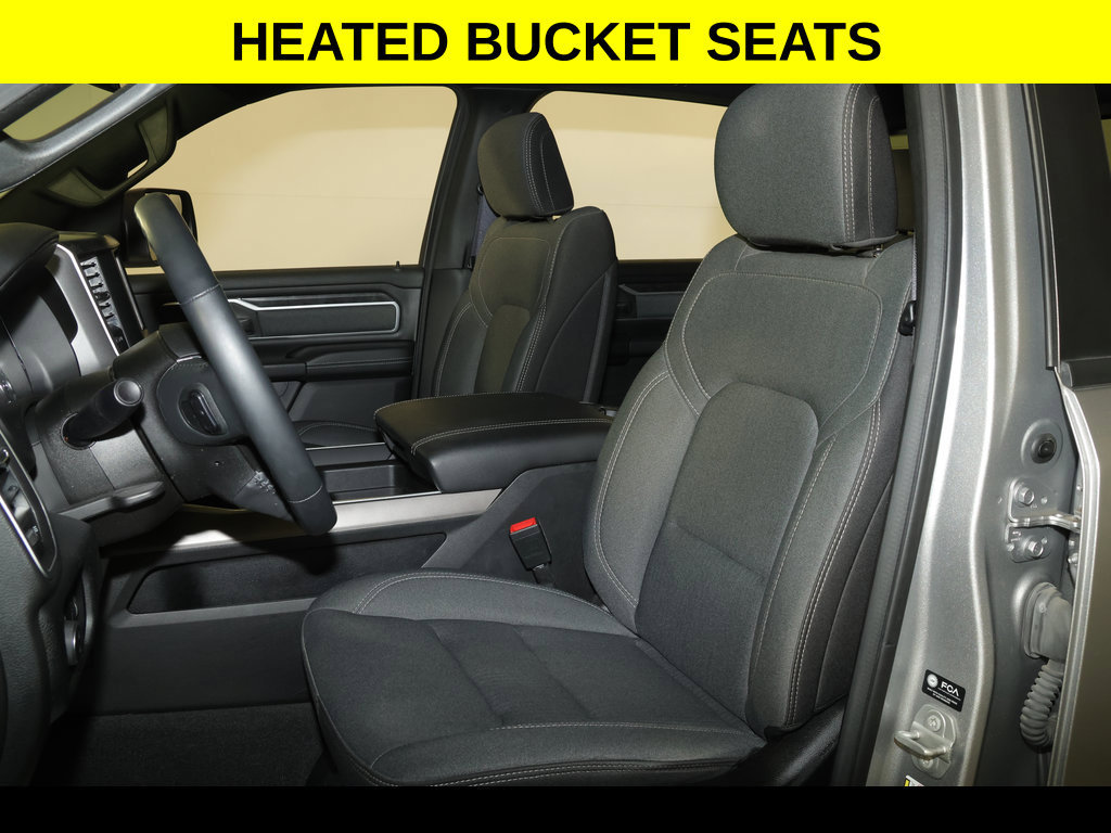Used 2022 RAM 1500 Big Horn AWD/4WD image 3