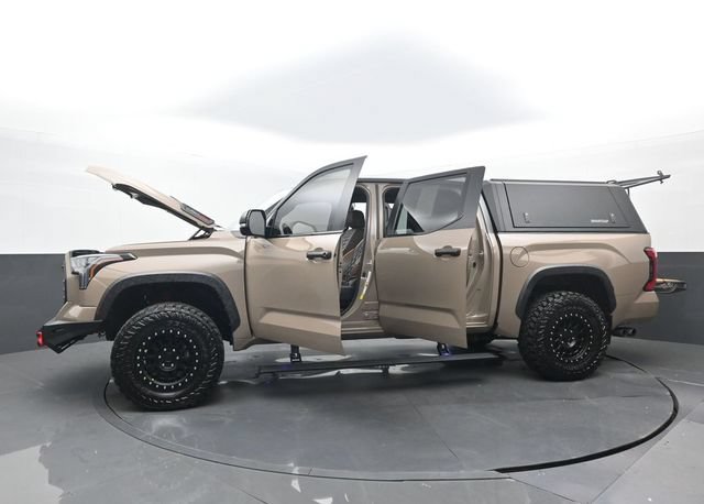 Used 2025 Toyota Tundra TRD Pro AWD/4WD image 33