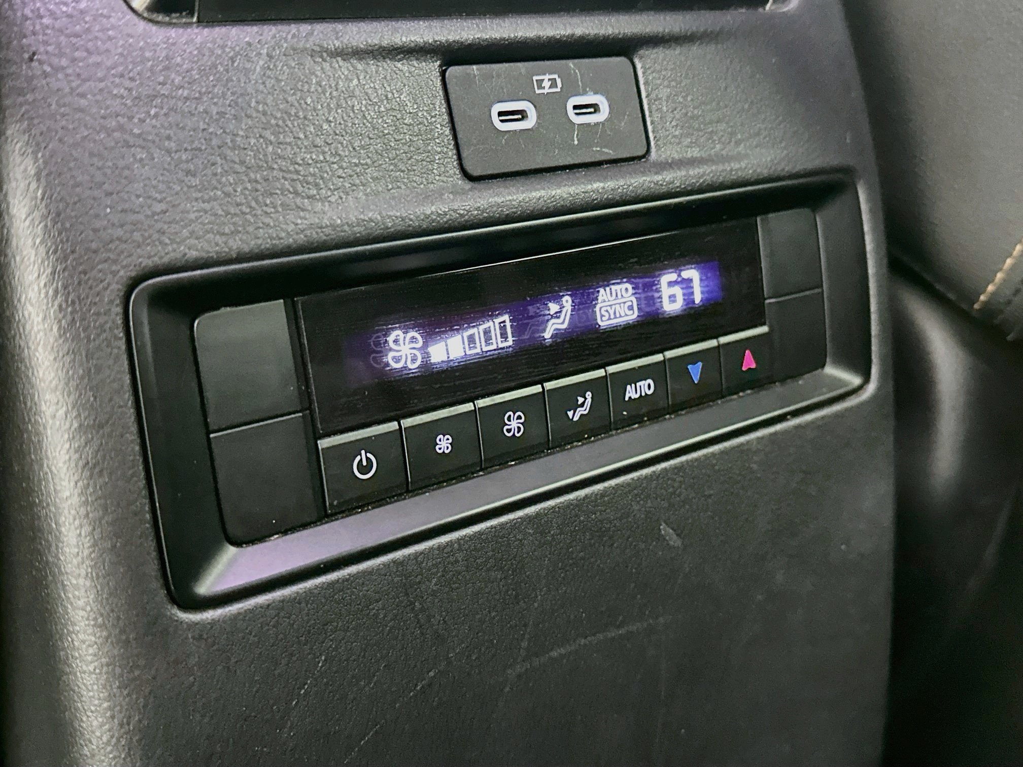 Used 2024 MAZDA CX-90 Plug-In Hybrid w/ Preferred AWD/4WD image 27