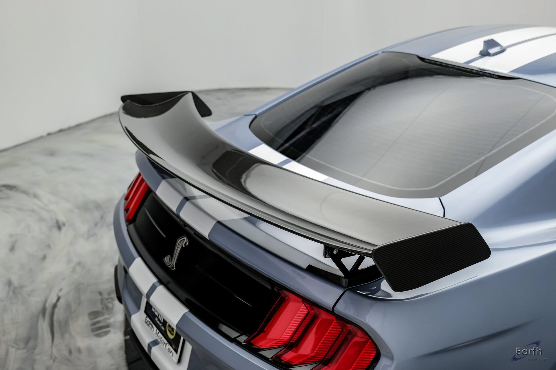 Used 2022 Ford Mustang Shelby GT500 w/ Technology Package RWD image 19