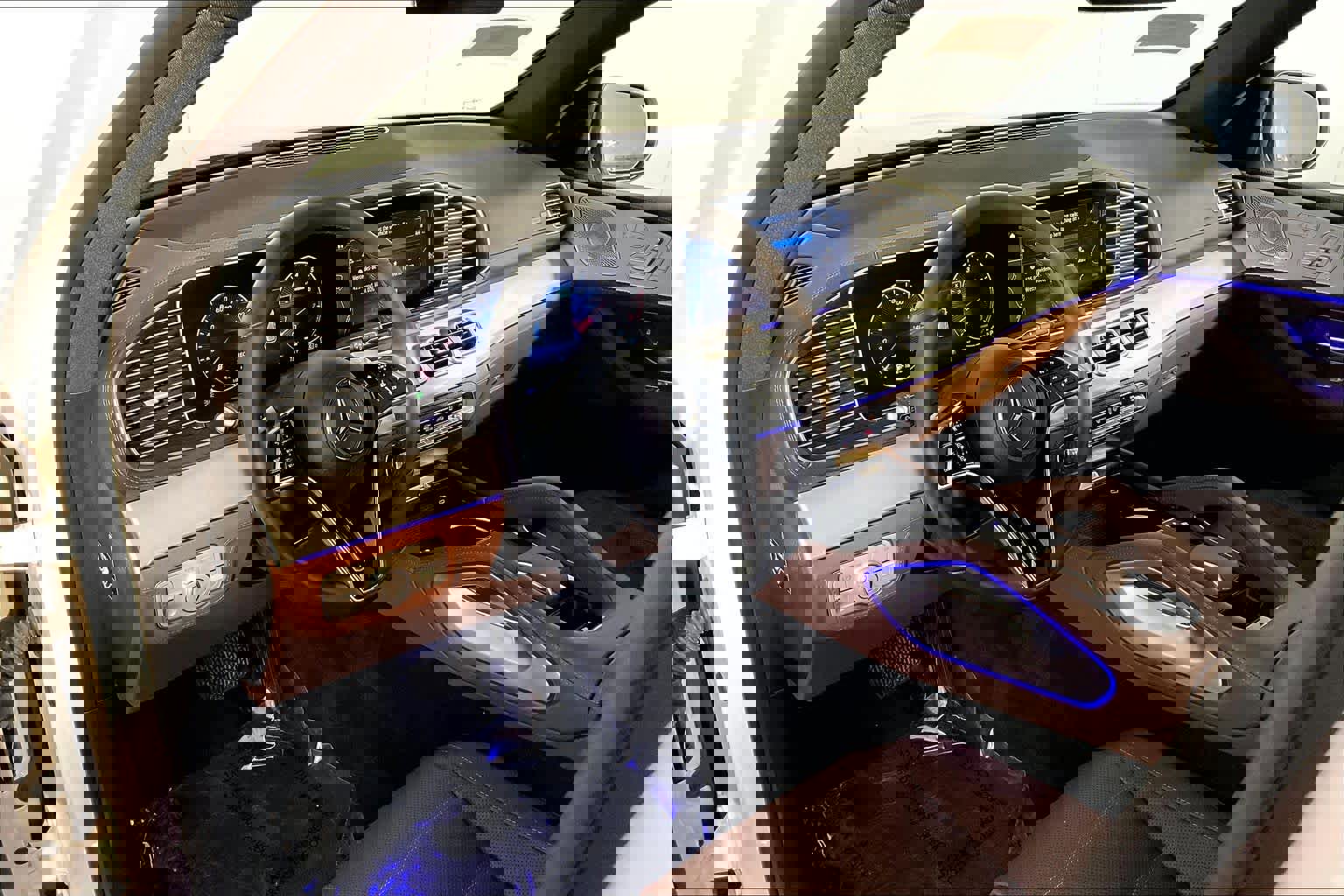 Certified 2024 Mercedes-Benz GLE 450 4MATIC image 18