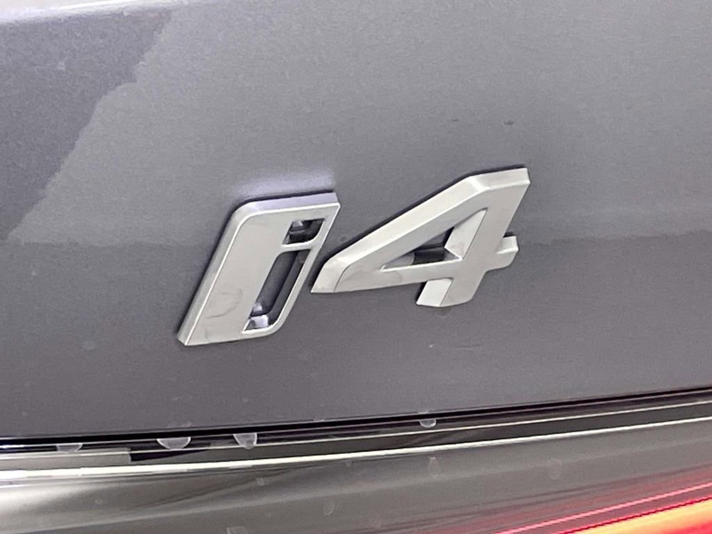 New 2026 BMW i4 xDrive40i AWD/4WD image 10