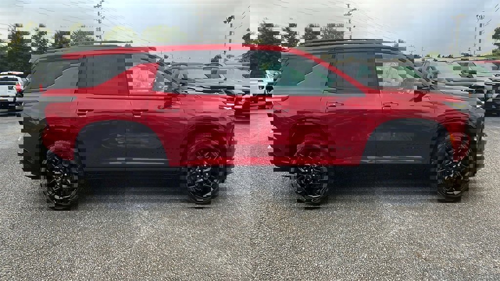 New 2026 Chevrolet Traverse RS w/ LPO, Floor Liner Package image 4