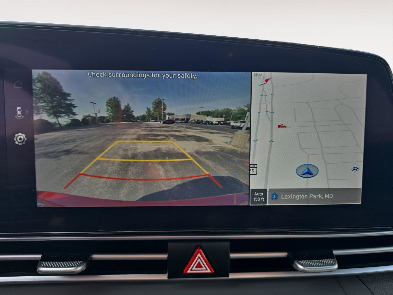 Used 2023 Hyundai Elantra SEL w/ Convenience Package FWD image 16