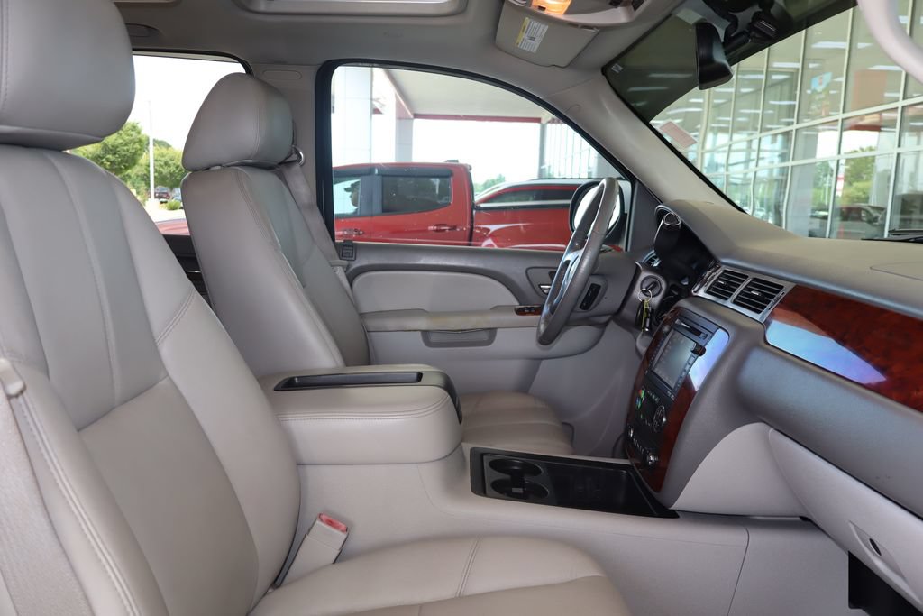 Used 2012 Chevrolet Tahoe 4WD Hybrid image 38