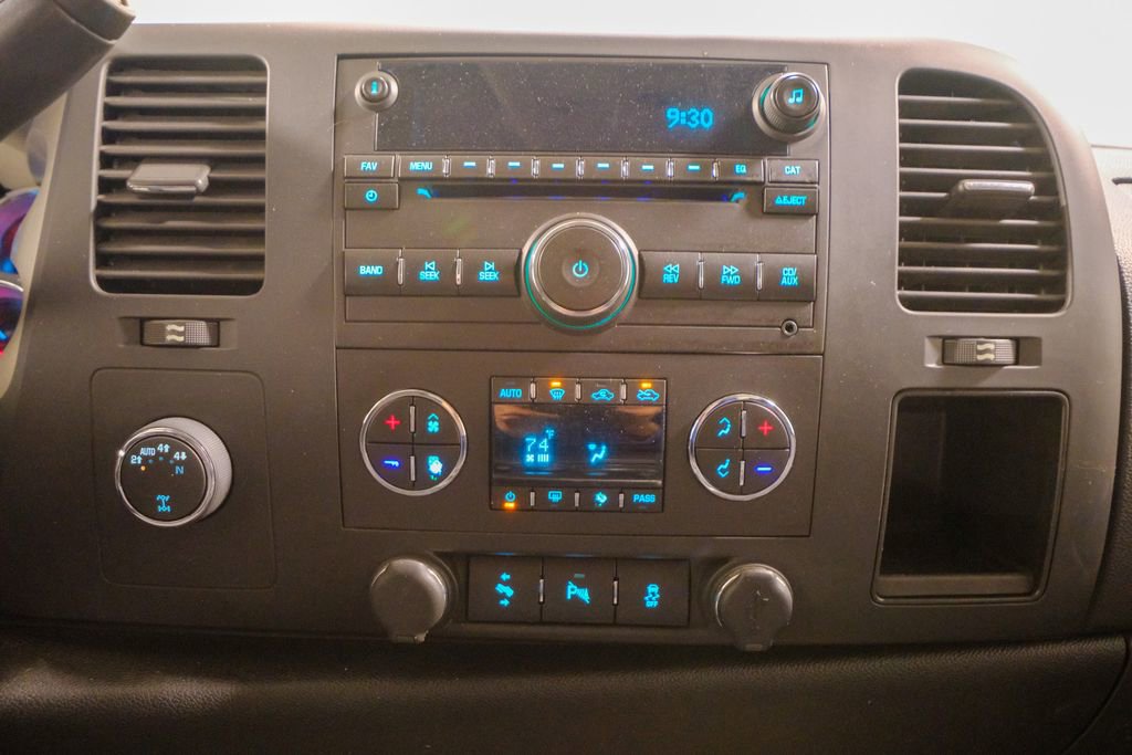 Used 2013 Chevrolet Silverado 1500 LT w/ All-Star Edition image 33