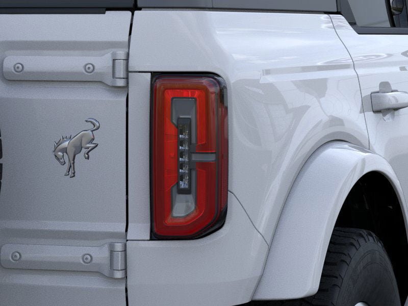 New 2025 Ford Bronco Outer Banks AWD/4WD image 23