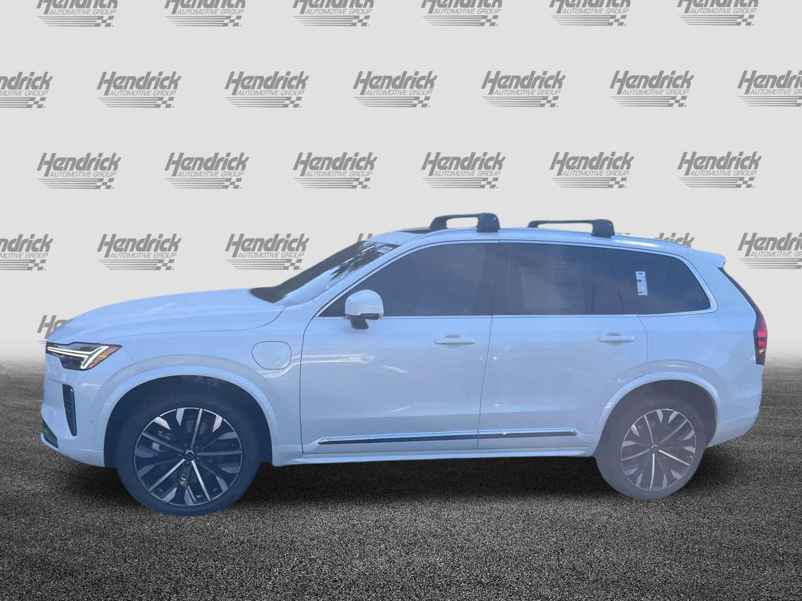 Used 2026 Volvo XC90 T8 Plus w/ Protection Package Premier AWD/4WD image 42