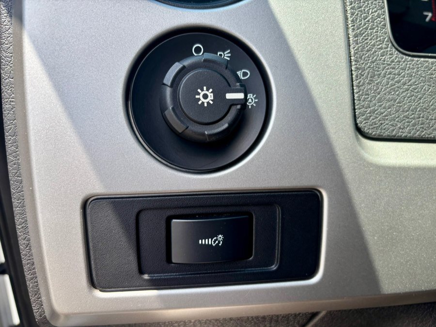 Used 2013 Ford F150 Raptor w/ Luxury Equipment Group AWD/4WD image 26