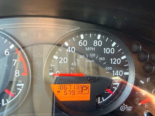 Used 2012 Nissan Xterra S image 21