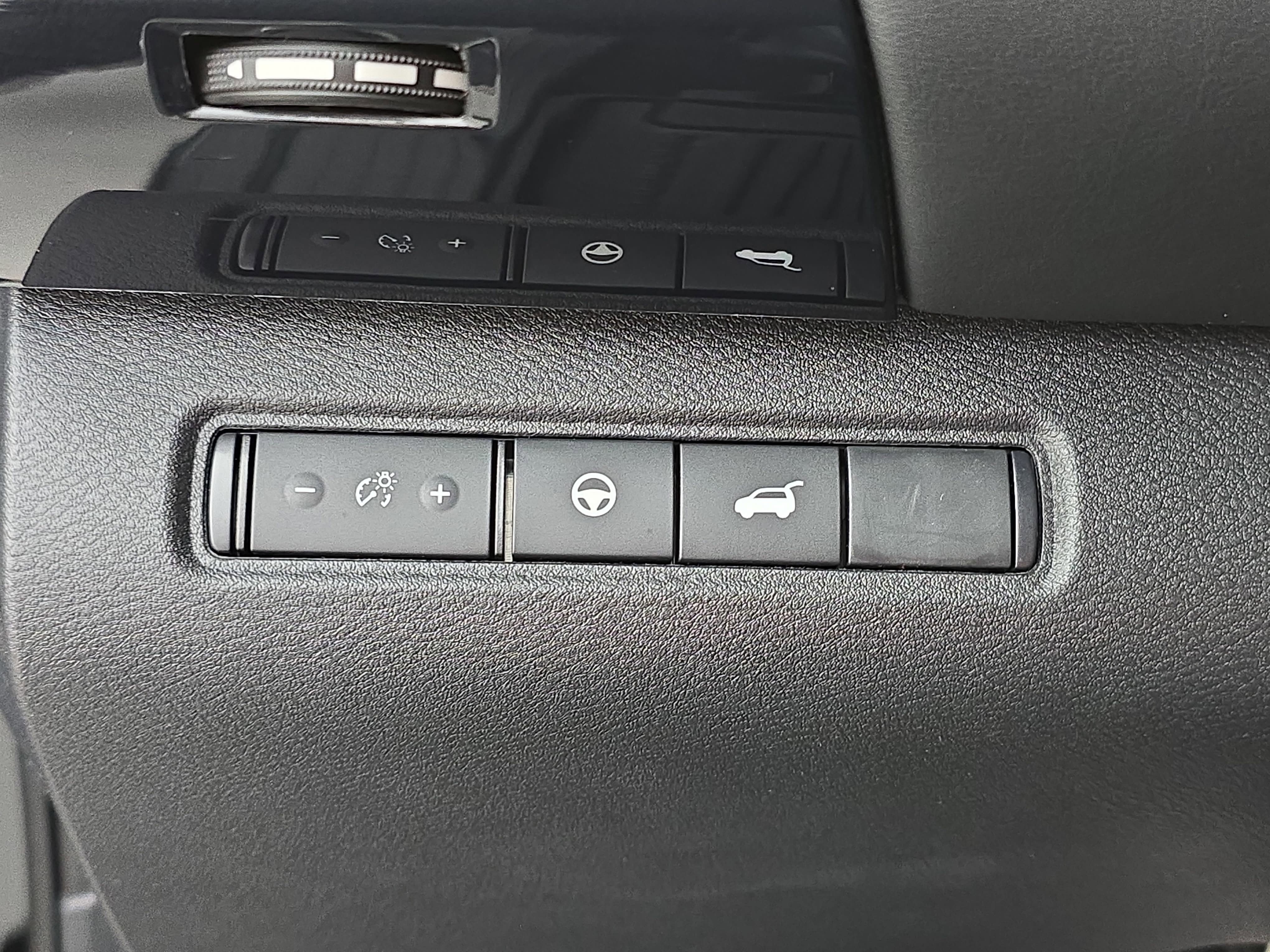 New 2026 Nissan Pathfinder SV AWD/4WD image 27