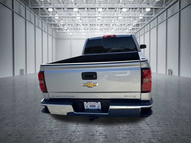 Used 2018 Chevrolet Silverado 1500 LT w/ All Star Edition AWD/4WD image 8