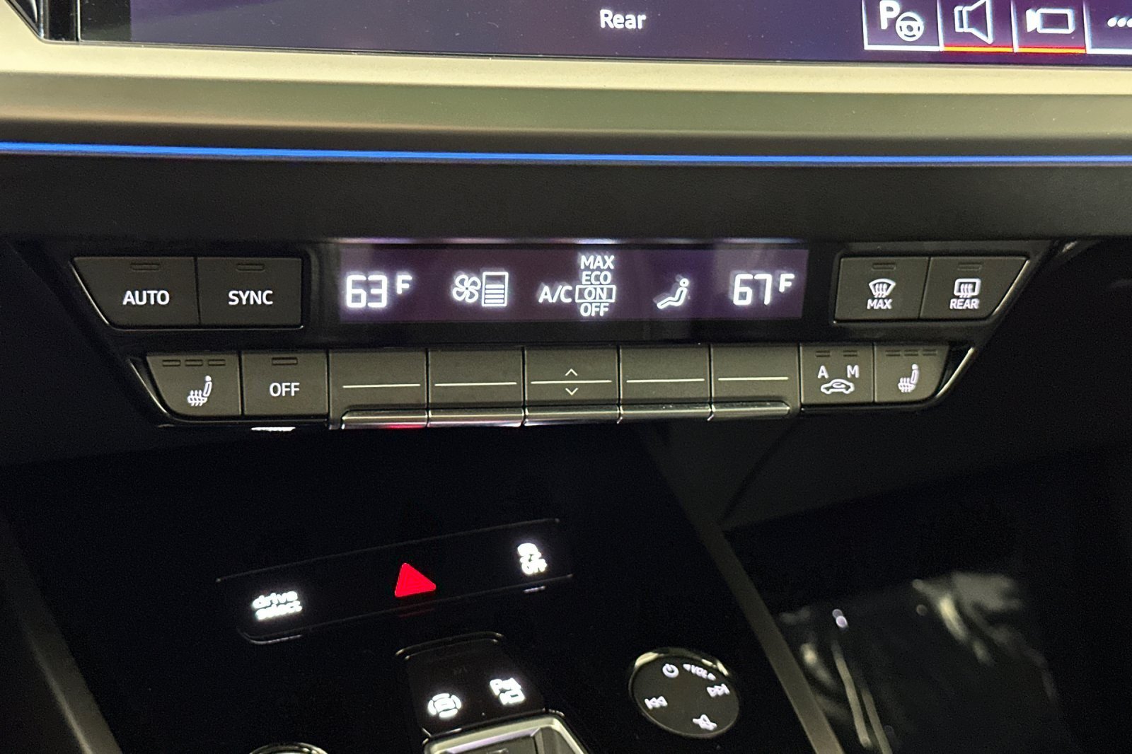 Certified 2023 Audi Q4 e-tron Premium Plus w/ Premium Plus AWD/4WD image 20