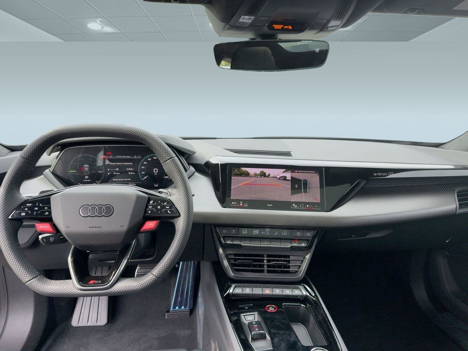 New 2026 Audi RS e-tron GT performance image 16