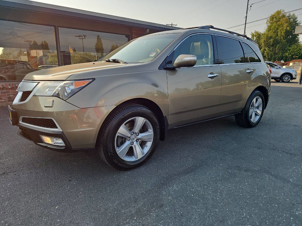 Used 2011 Acura MDX image 2