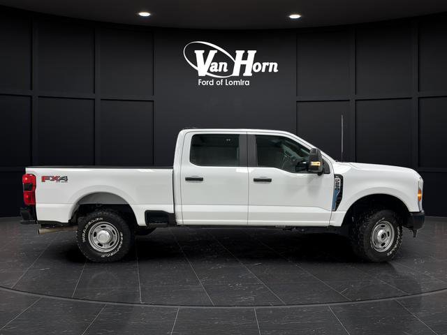 Used 2024 Ford F250 XL w/ 360-Degree Camera Package AWD/4WD image 9