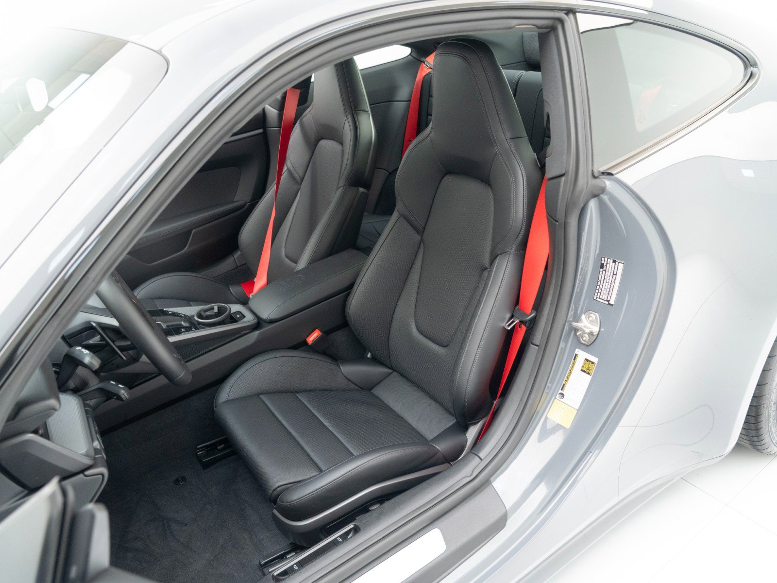 Certified 2025 Porsche 911 Carrera image 5