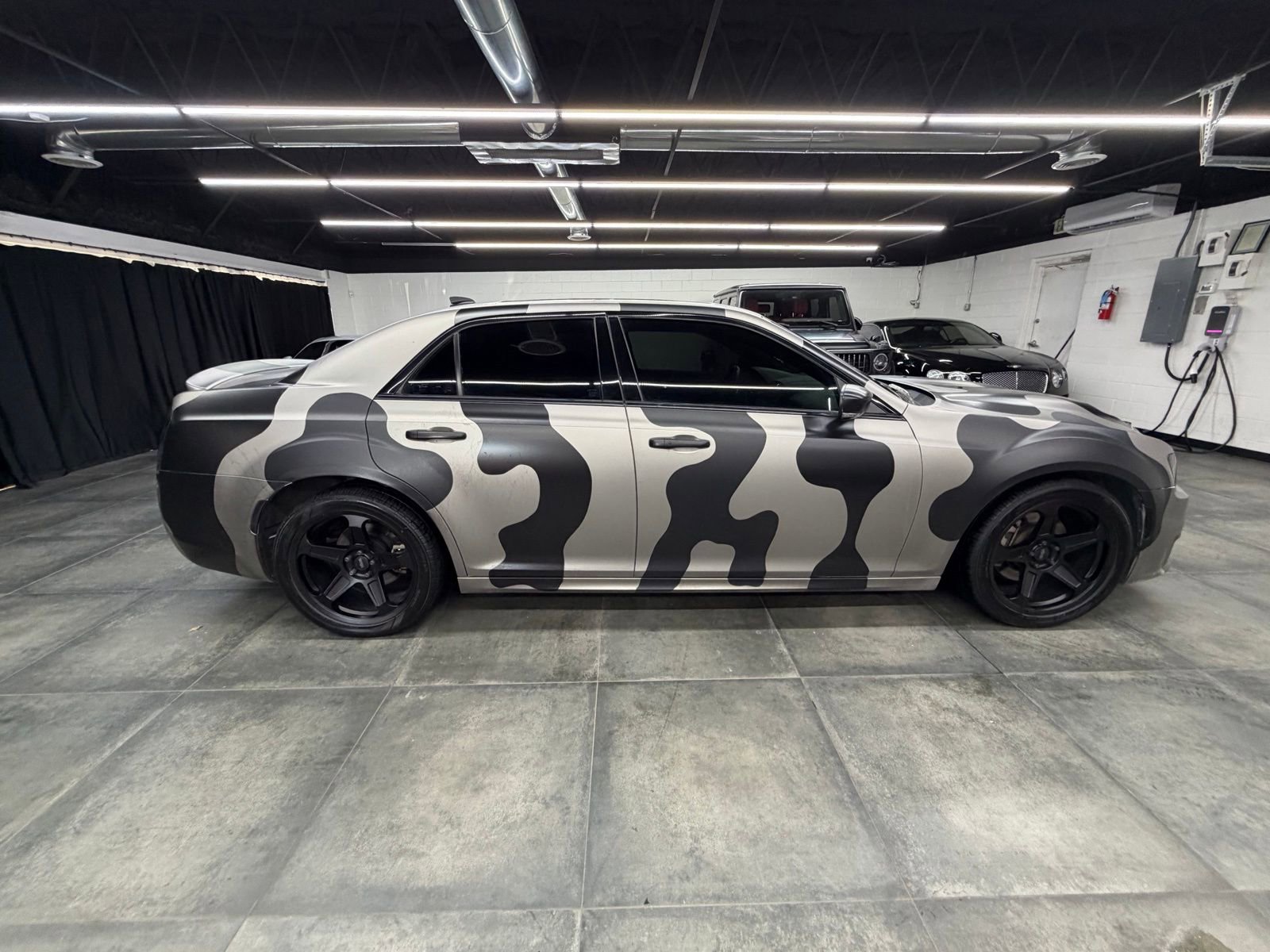 Used 2022 Chrysler 300 S w/ Comfort Group image 8