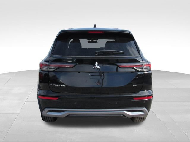 New 2026 Mitsubishi Outlander SE FWD image 4